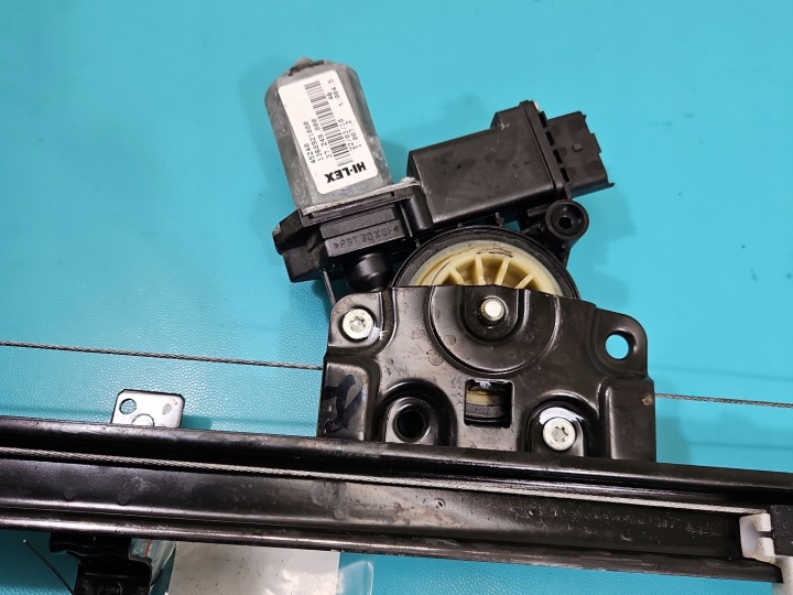 фото №8, Подъемник перед правое стёкла лебёдка fiat ducato iv 6pin 1368921080 2d hb