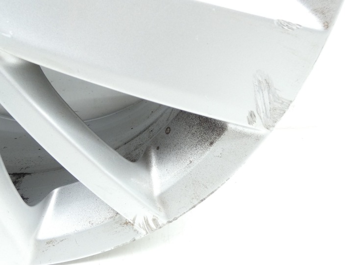 фото №12, Kpl диск диски  алюминиевые диски r16 vw golf vi touran 6,5j et50 5x112 5k0601025s