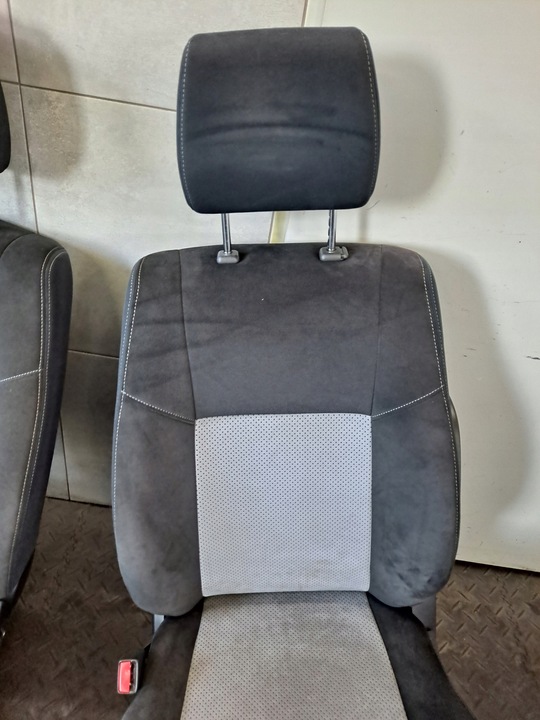 фото №12, Сиденье сиденья диван suzuki grand vitara ii 5d