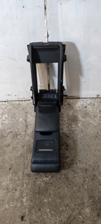 фото №8, Сиденья диван кожа комплект audi a8 d4