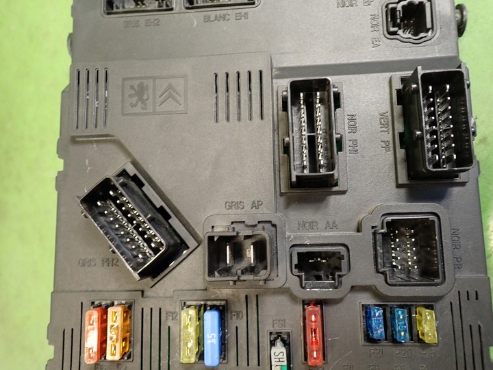 фото №3, Модуль bsi e01 citroen xsara picasso 2.0 hdi 04r 9652474680 s118085320c