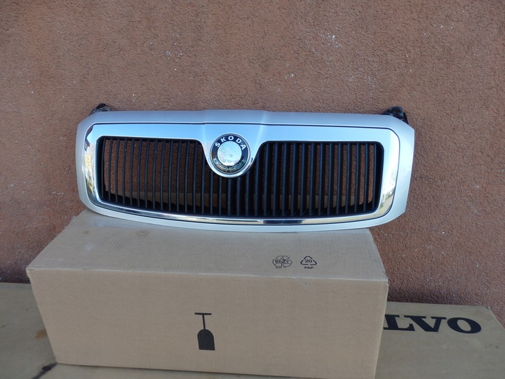 фото №1, Решётка решётка радиатора skoda superb i 2002-2006 передний рестайлинг 3u0853651