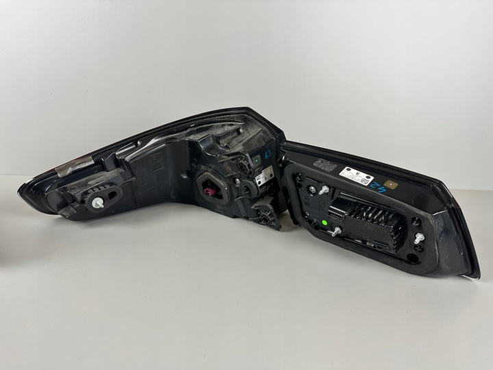 фото №9, Bmw 5 g30 lci рестайлинг лампы зад задние левая правая usa 8493813 8493814