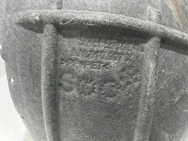 фото №5, Підкрилок ліві передні перед porsche taycan 9j1