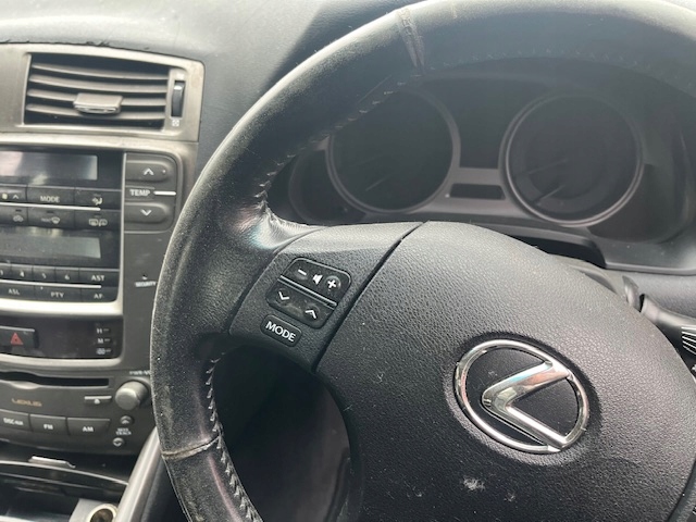 фото №7, Lexus is ii руль 06-09 4d комплектная мультифункция