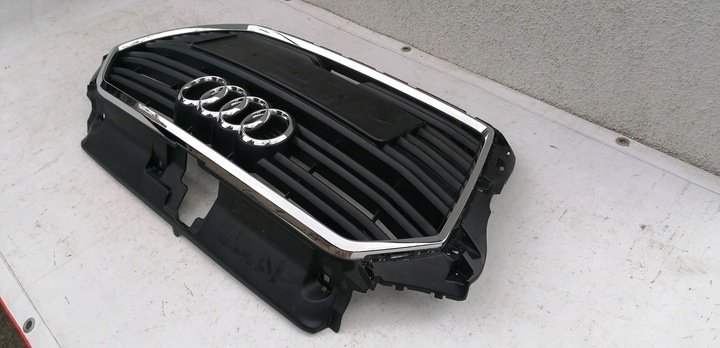 фото №10, Audi a3 рестайлинг s-line решётка радиатора решётка 8v3853651ab 16-20r.