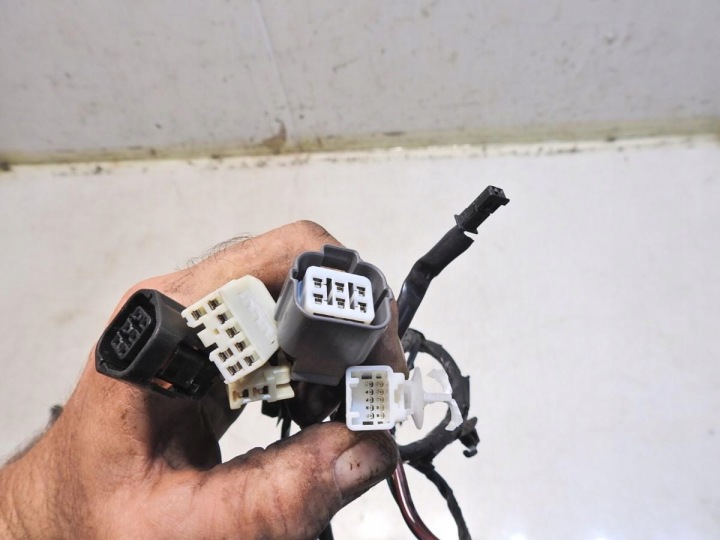 фото №6, Джгут установка двері праві перед mitsubishi lancer viii 8512a559