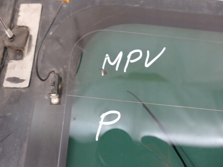фото №9, Mazda mpv скло кузовна правий зад