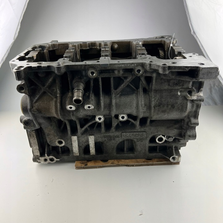 фото №9, Блок  двигуна bmw e60 e83 e84 e87 e90 e91 x1 x3