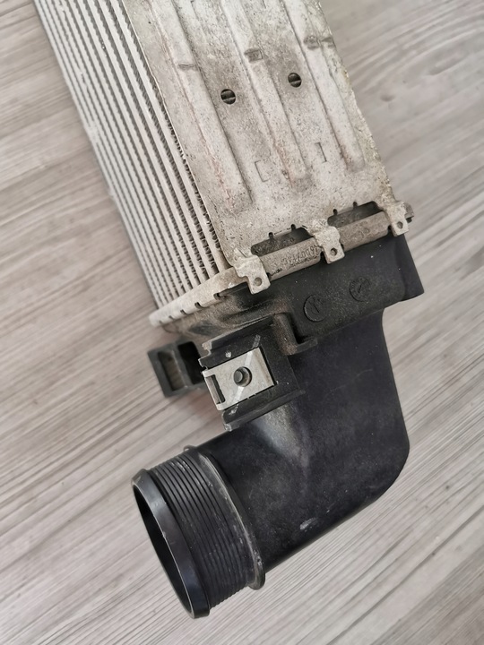 фото №8, Радіаторів інтеркулер volvo v60 s60 xc60 31338236