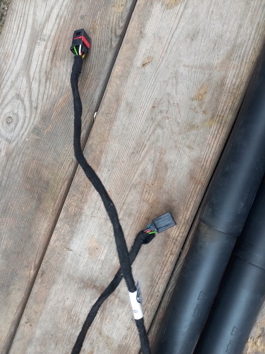 фото №4, Skoda супер b iii 3v приводи кришки електричний 3v0827851