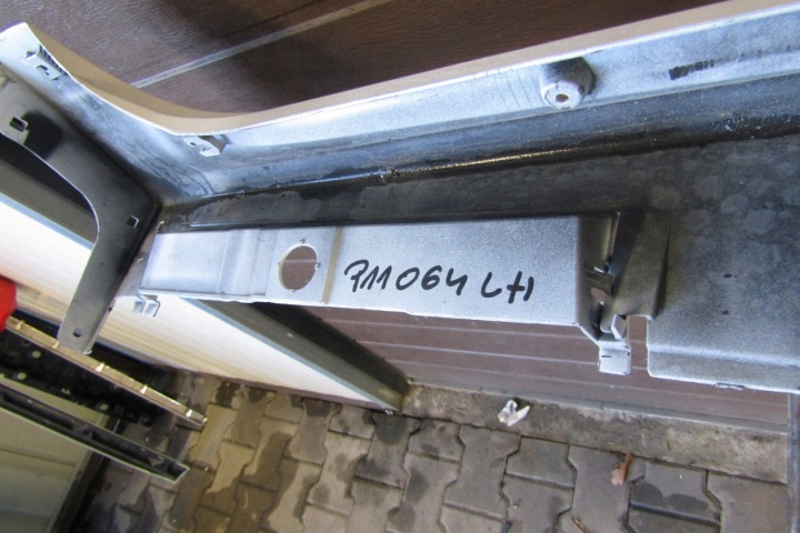 фото №10, Молдинг порогова ліва toyota yaris 4 iv 20- xp210