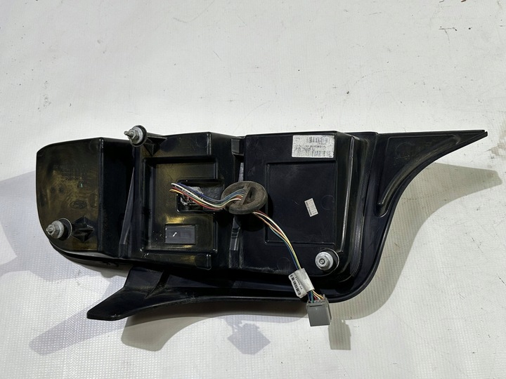 фото №6, Лампа зад задняя левая led ford mustang 2013 - 2014