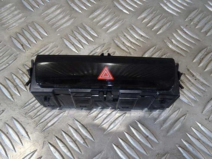 фото №1, Audi q4 e-tron 2022 кнопка света awaryjnch 85e925301d