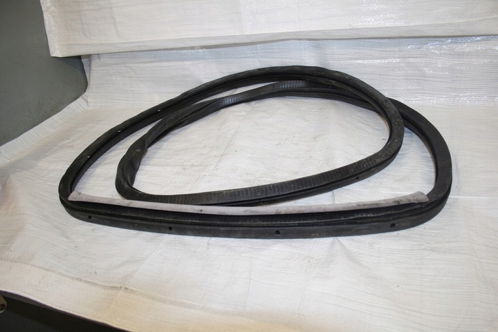 фото №7, Audi a4 b5 прокладка дверь зад правая левая сторона