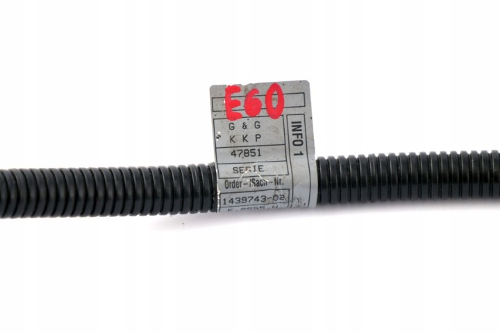 фото №10, Bmw e60 e53 x3 e83 x3 кабель трубка  генератора 1439743