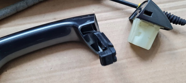 фото №13, A6 c8 4k ручка левая левый перед передняя каркас uk lz7s 4m8837205b