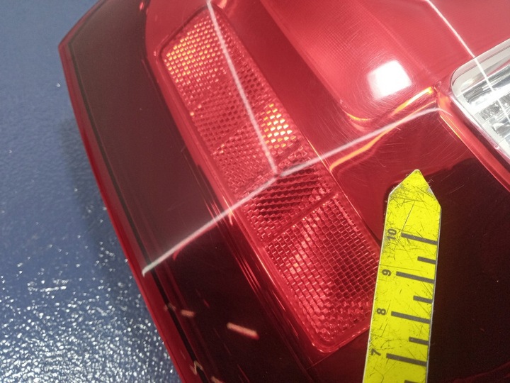 фото №8, Kia sorento ii рестайлінг лампа зад ліва задня зовнішня eu 924011u500