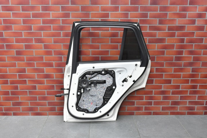 фото №7, Двері праві зад задні bmw x5 g05 x5m f95 a300 alpinwhite