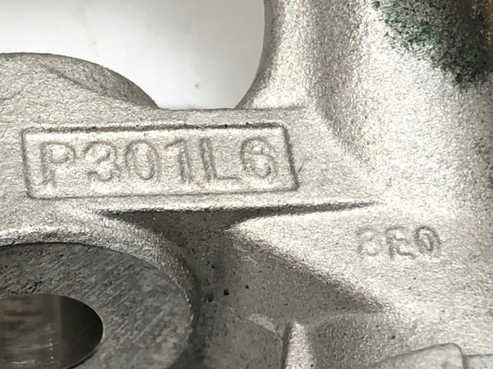 фото №8, Паливна рейка  mazda 2 dl p51313250 1.5 90km