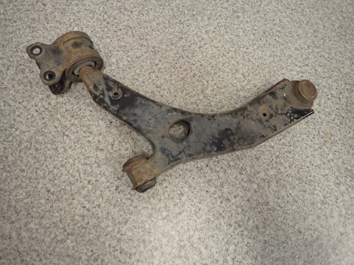 фото №4, Mazda 3 mazda3 bk 03-08 рычаг передний правое