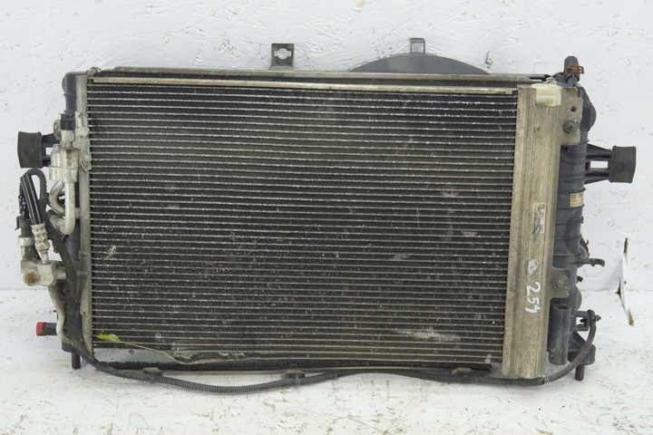 фото №1, Pas переднее радиатор opel astra h 1.8 b