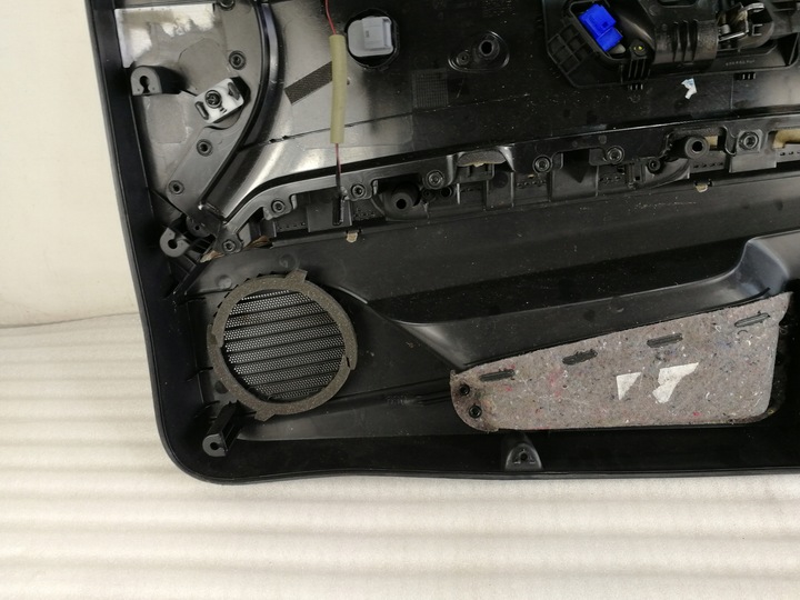 фото №10, Боковина двері лівий перед vw scirooco 1k8867011