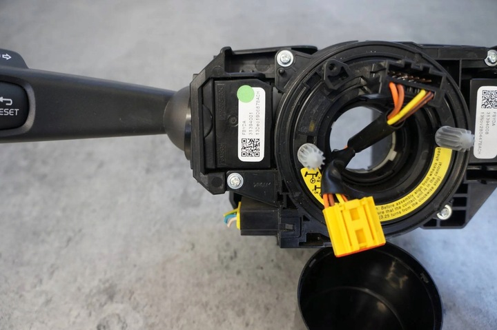 фото №10, Перемикач комбінований перемикач-павук змотувач volvo v40 ii