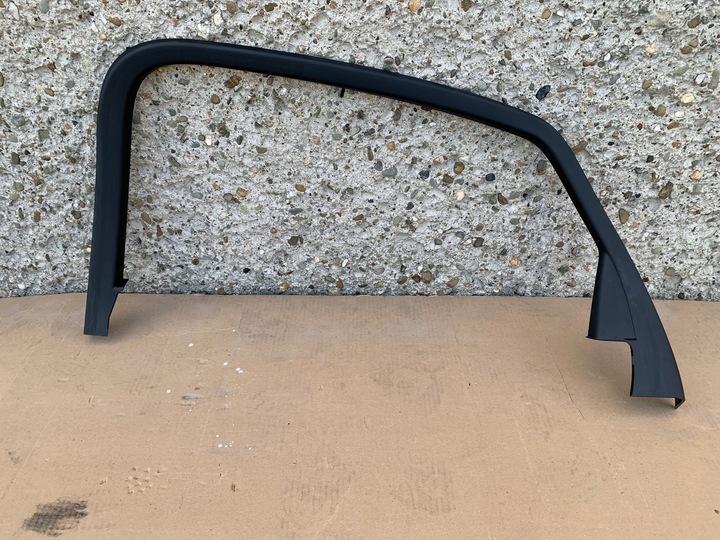 фото №1, Рамка скла двері праві зад audi a8 d4 4h4867604