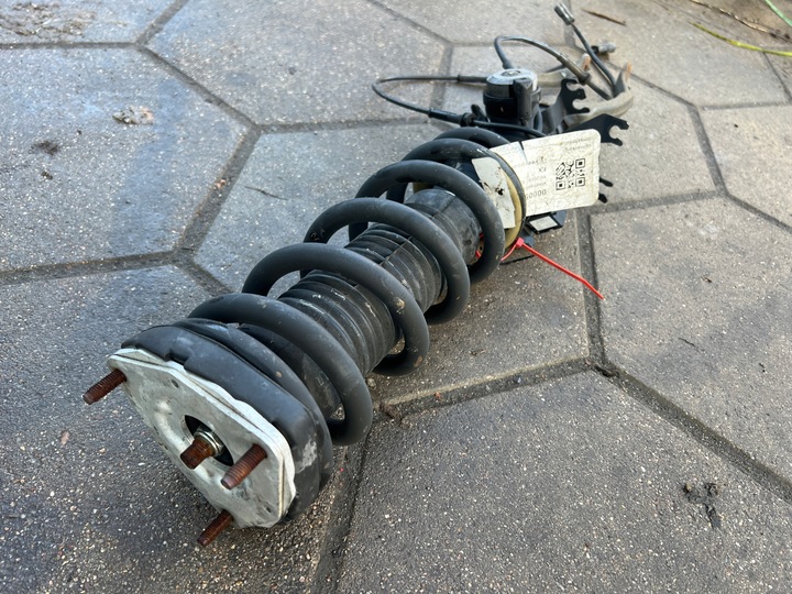 фото №2, Infiniti qx70 fx37 fx50 fx30 амортизатор переднє праві перед оригінал 08-