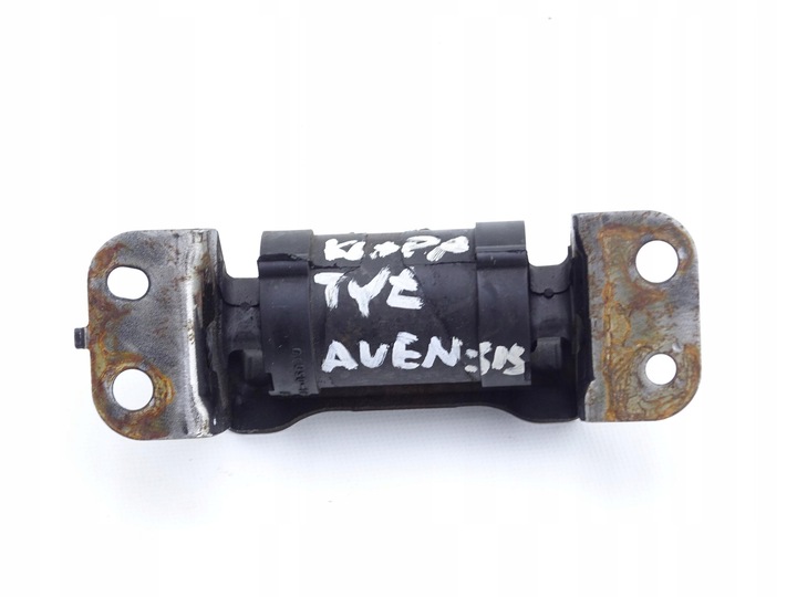 фото №1, Toyota avensis ii t25 03-08 отбойник крышки hb