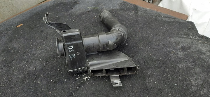 фото №1, Резонатор впуск повітря труба citroen ds3 9683181180