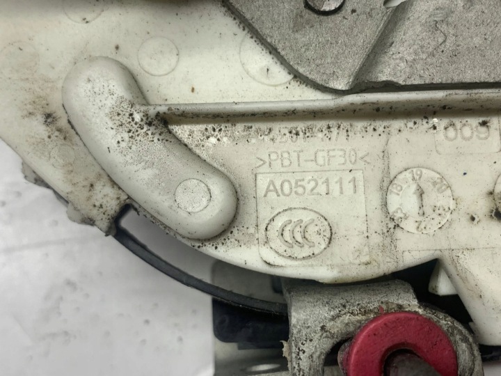 фото №10, Dodge ram 1500 ds вставка замка дверь купе перед сторона левая 04589417ai