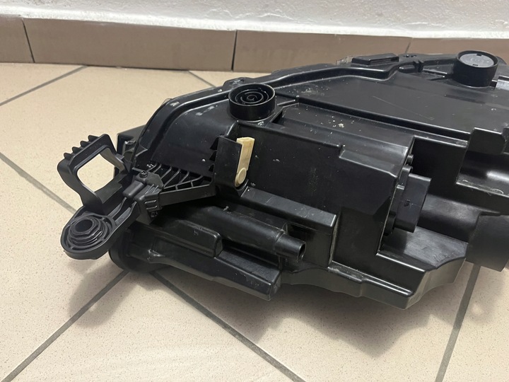 фото №14, Skoda fabia iv 4 6vb 21- лампа передняя перед левая