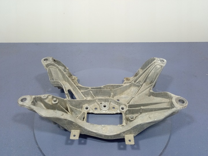 фото №8, Audi q8 rsq8 4m8 4.0 tfsi кронштейн поддержка коробки 4m0399262c
