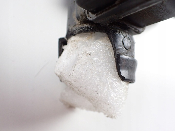 фото №5, Вентиляція картера сепаратор масла audi a8 s8 d3 5.2 v10 короткий 079103464d