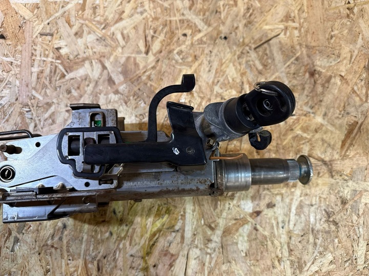 фото №6, Volkswagen golf iv 2000 колонка рулевая