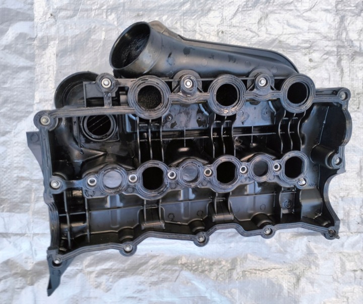 фото №11, Кришка клапанів citroen c5 iii x7 3.0 hdi 9x2q-9424-fa