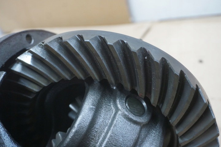 фото №9, Nissan patrol міст диференціал перед зад 37/9 4,11 gr y61 3,0 di комплект