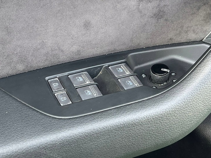 фото №9, Оббивка боковина двері переднє лівий audi a7 c8 4k 4k8867105 шкіра алькантара