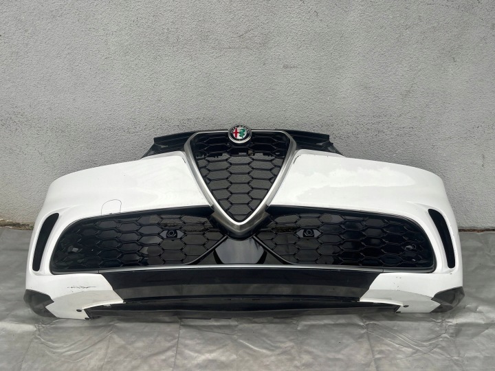 фото №12, Alfa romeo tonale бампер передний комплектный 4 x pdc 2023-