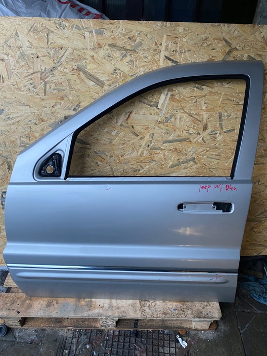 фото №1, Дверь левый перед jeep grand cherokee ii wj рестайлинг планка ручка