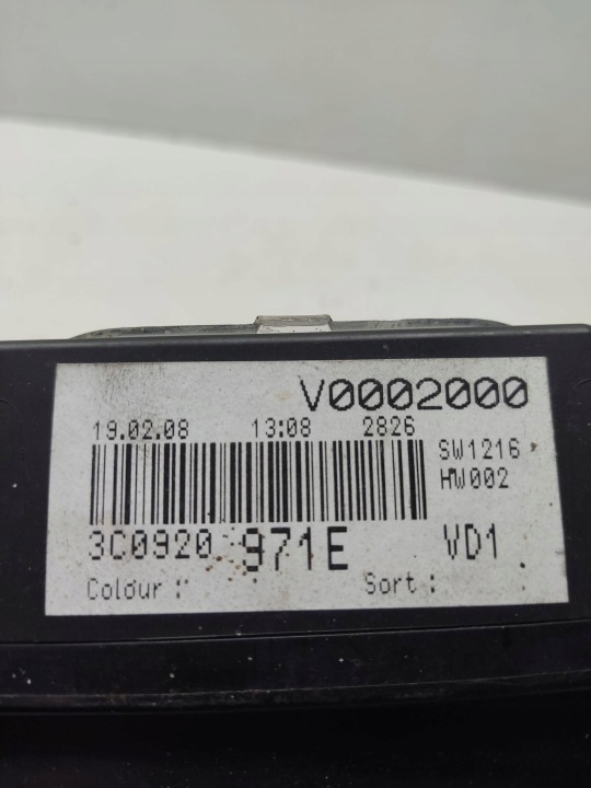 фото №9, Volkswagen passat b6 2007 спидометр 3c0920971e