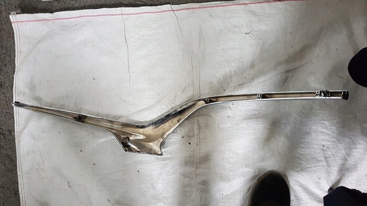 фото №1, Mazda 6 хром планка права gsh7-507j1