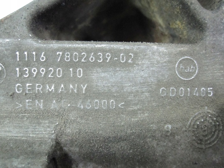 фото №5, Bmw 3 5 2.0 d 177km 10r 158tys кронштейн генератора 7802639