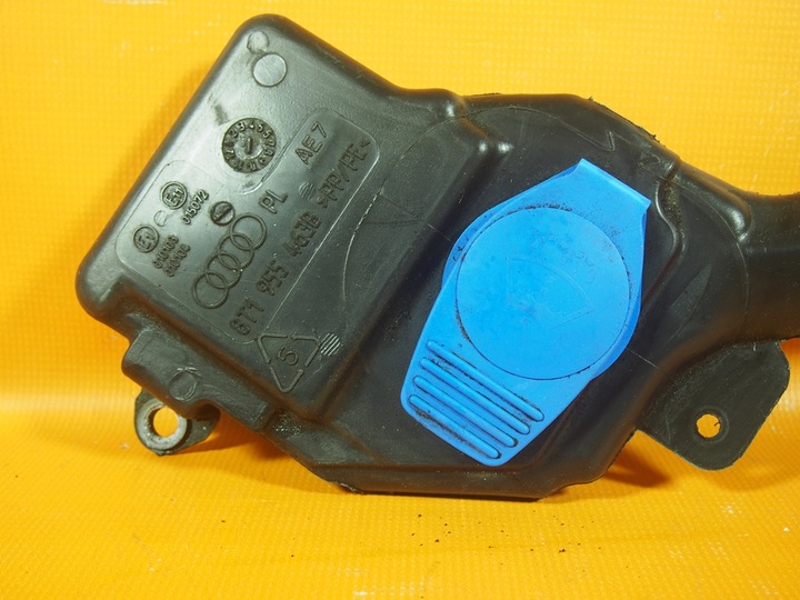 фото №13, Audi a5 8t бак омывателя насадки 8t0955453c