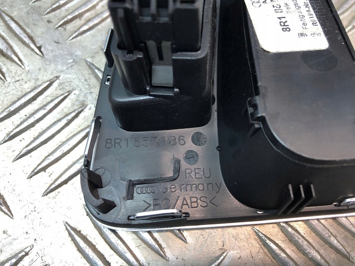 фото №6, Audi q5 sq5 2015 консоль середня / радіо / gps