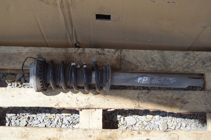 фото №1, Амортизатор правые перед maserati quattroporte vi