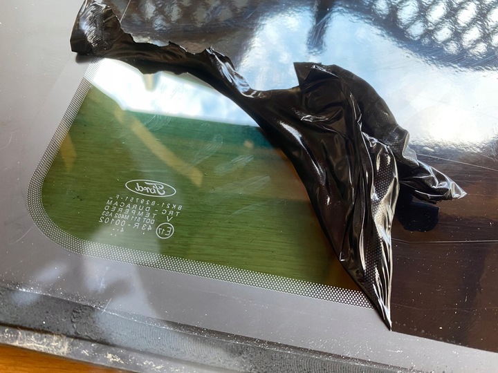 фото №9, Ford transit custom - стекло боковая левая левый зад окошко - bk21-b29751-fc