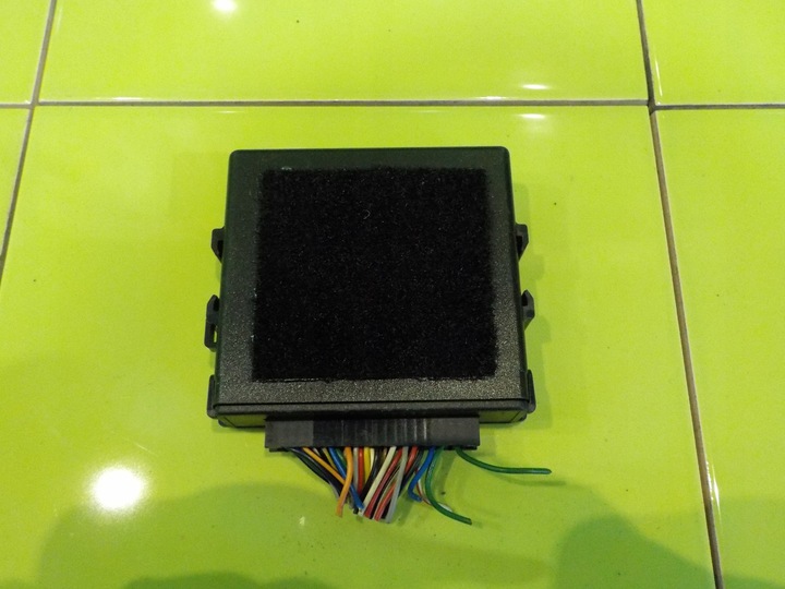 фото №2, Mazda cx7 2.3 t 08r модуль pdc 4m0178m2f